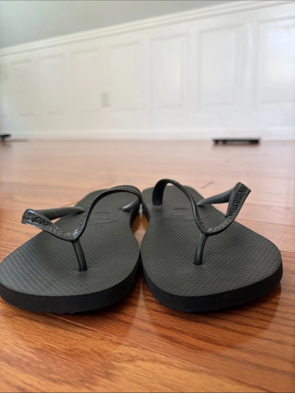 Havaianas Flip-Flops – Size 45/46 (US Men’s 11/12) – Like New! 🇧🇷l